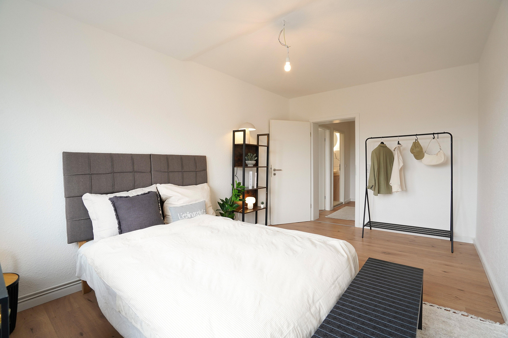 Moderne 2-Zimmer Wohnung in attraktiver Lage – Föhrenstraße 27, 28207 Bremen(Hemelingen) – Vorschaubild 2