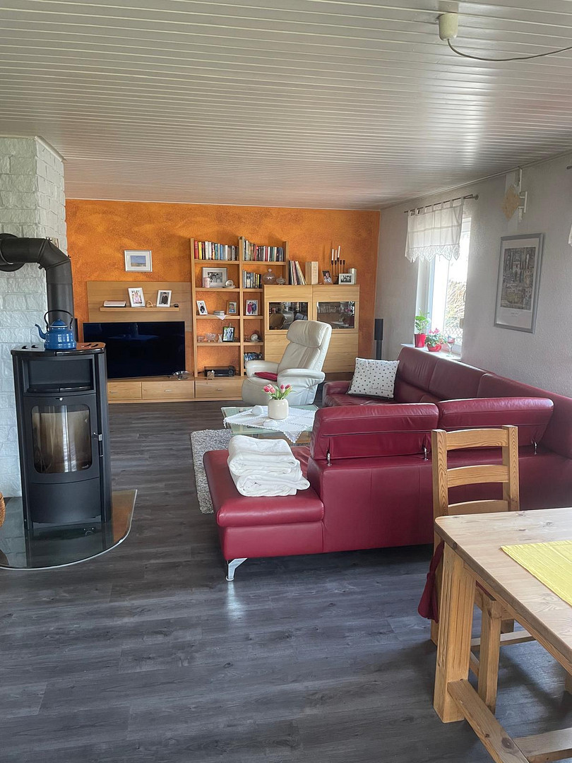 Haus mit Pool, Sauna, Traumgrundstück - 15min bis Marburg - KEIN MAKLER - Garagen.Stellplätze.Keller – Münchhausen – Vorschaubild 4