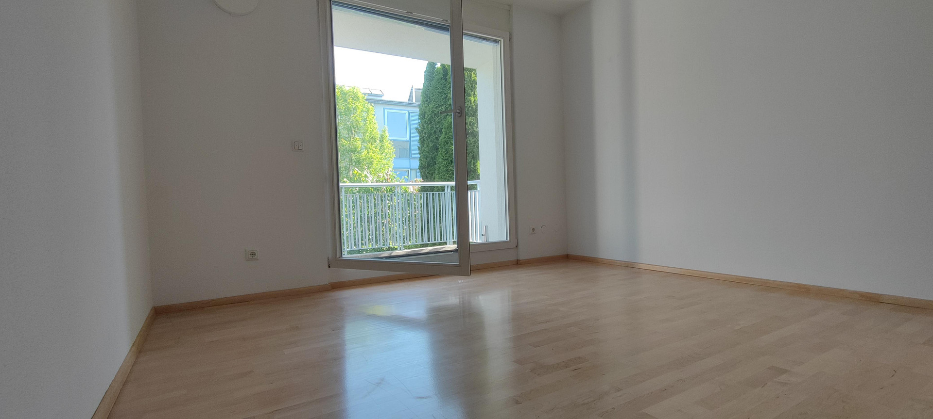 Riemer See Park – 3-Zi. 79 m², Loggia + TG/Wallbox, Vollbad + Minibad – frisch renoviert, 1. OG, A+ – Georg-Kerschensteiner-Straße 43, 81829 München(Riem) – Vorschaubild 8