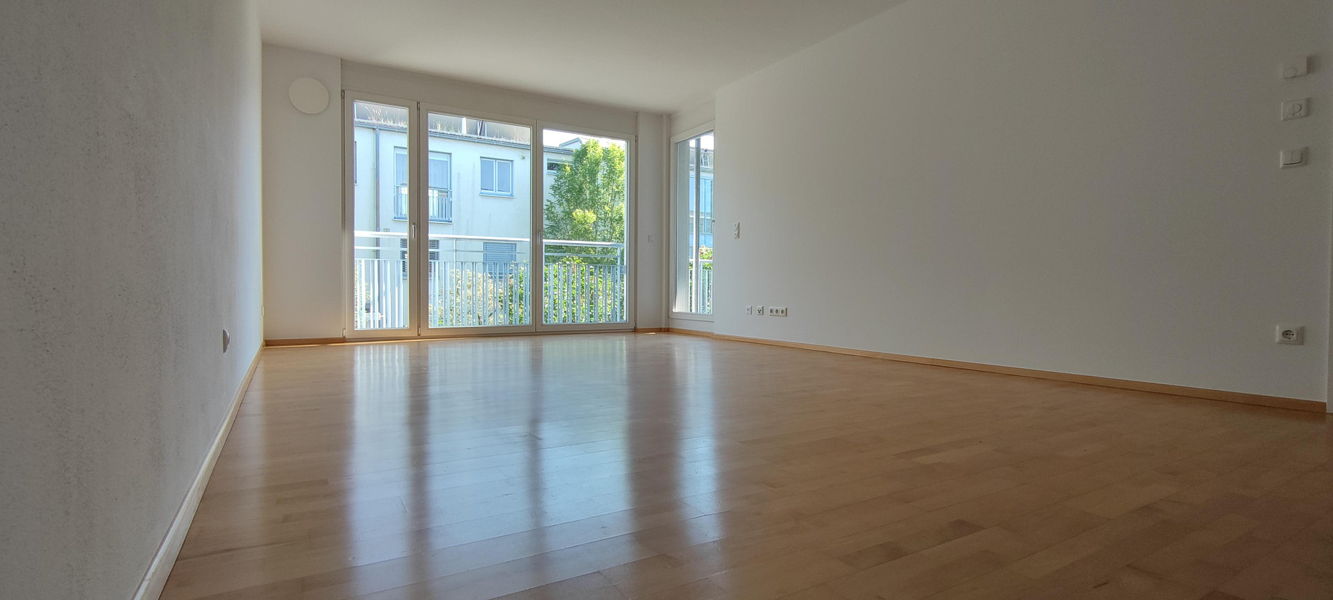 Riemer See Park – 3-Zi. 79 m², Loggia + TG/Wallbox, Vollbad + Minibad – frisch renoviert, 1. OG, A+ – Georg-Kerschensteiner-Straße 43, 81829 München(Riem) – Vorschaubild 4