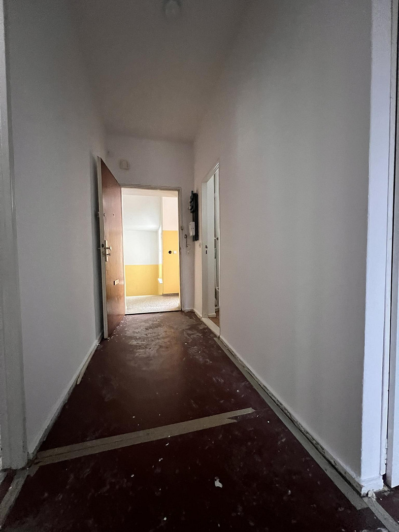 Top Lage!!! Wohnen am Rüdesheimerplatz - freie helle 2 Zimmerwohnung mit viel Potential – Eberbacher Str 3, 14197 Berlin(Wilmersdorf) – Vorschaubild 8