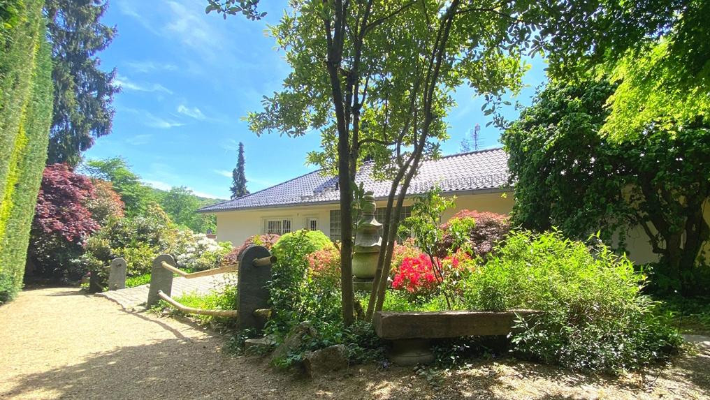 Exklusive Villa in Königsteins Bestlage – großzügig und mit außergewöhnlichem Entwicklungspotenzial – Königstein(Königstein im Taunus) – Vorschaubild 2