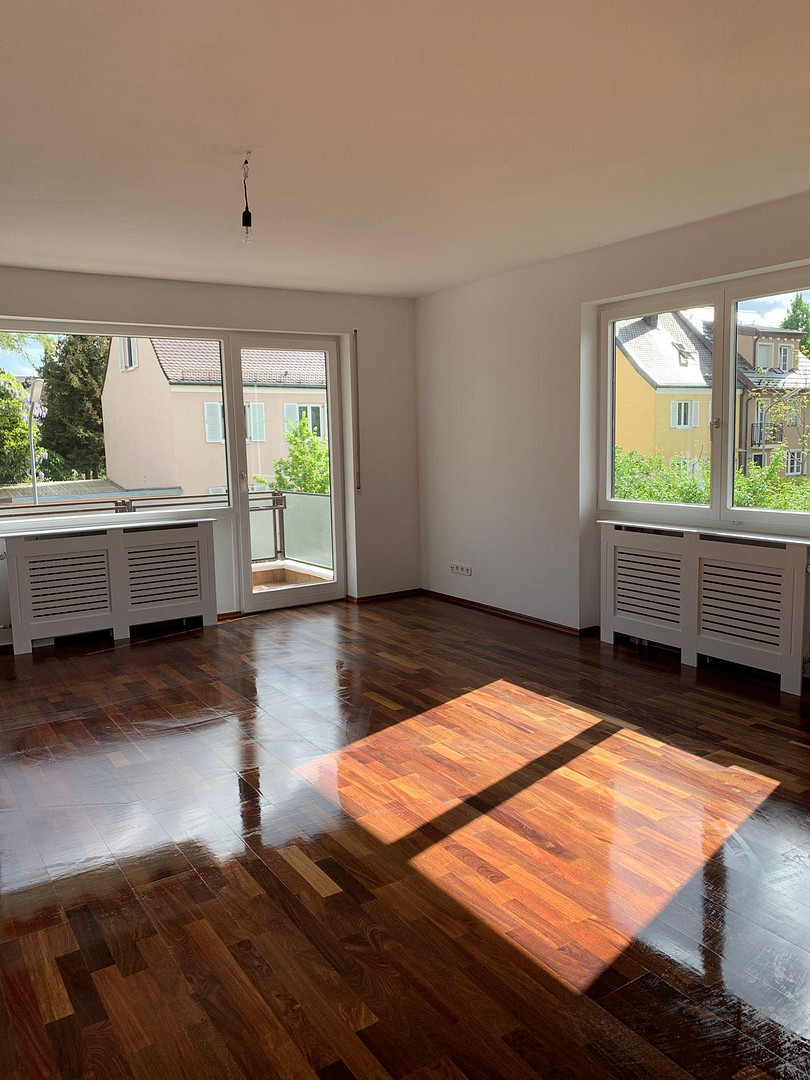 Sehr ruhige und sehr gut geschnittene 111 qm 3-Zimmer-Wohnung in Alt-Laim, wunderschöner Ausblick – Camerloherstr. 124, 80689 München(Laim) – Vorschaubild 4