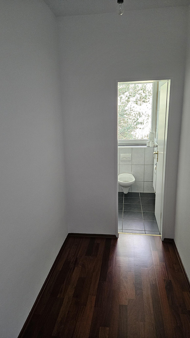 Sehr ruhige und sehr gut geschnittene 111 qm 3-Zimmer-Wohnung in Alt-Laim, wunderschöner Ausblick – Camerloherstr. 124, 80689 München(Laim) – Vorschaubild 19