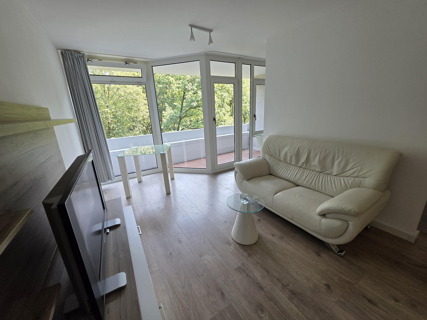 Schöner Wohnen, provisionsfreie/möblierte 1,5 Z-Whg.,2.OG, Lift, TG, 10 Min. U3, 5 % Rendite möglich – Kreuzhofstraße 6, 81476 München(Fürstenried) – Vorschaubild 7