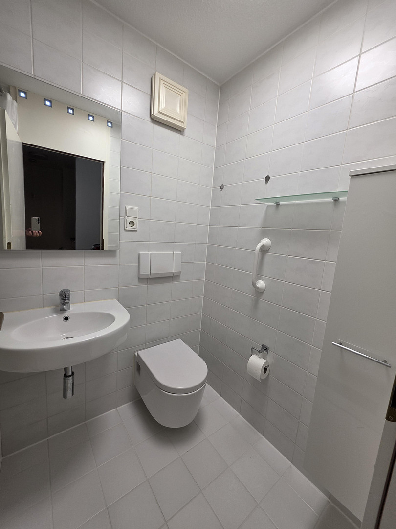 Schöner Wohnen, provisionsfreie/möblierte 1,5 Z-Whg.,2.OG, Lift, TG, 10 Min. U3, 5 % Rendite möglich – Kreuzhofstraße 6, 81476 München(Fürstenried) – Vorschaubild 21