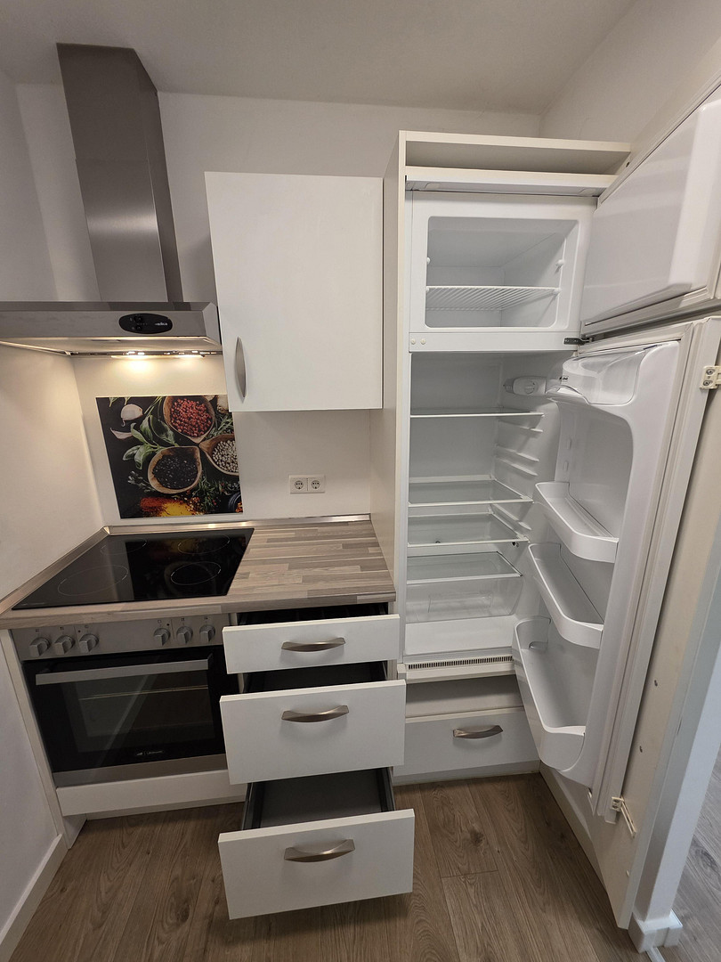 Schöner Wohnen, provisionsfreie/möblierte 1,5 Z-Whg.,2.OG, Lift, TG, 10 Min. U3, 5 % Rendite möglich – Kreuzhofstraße 6, 81476 München(Fürstenried) – Vorschaubild 19