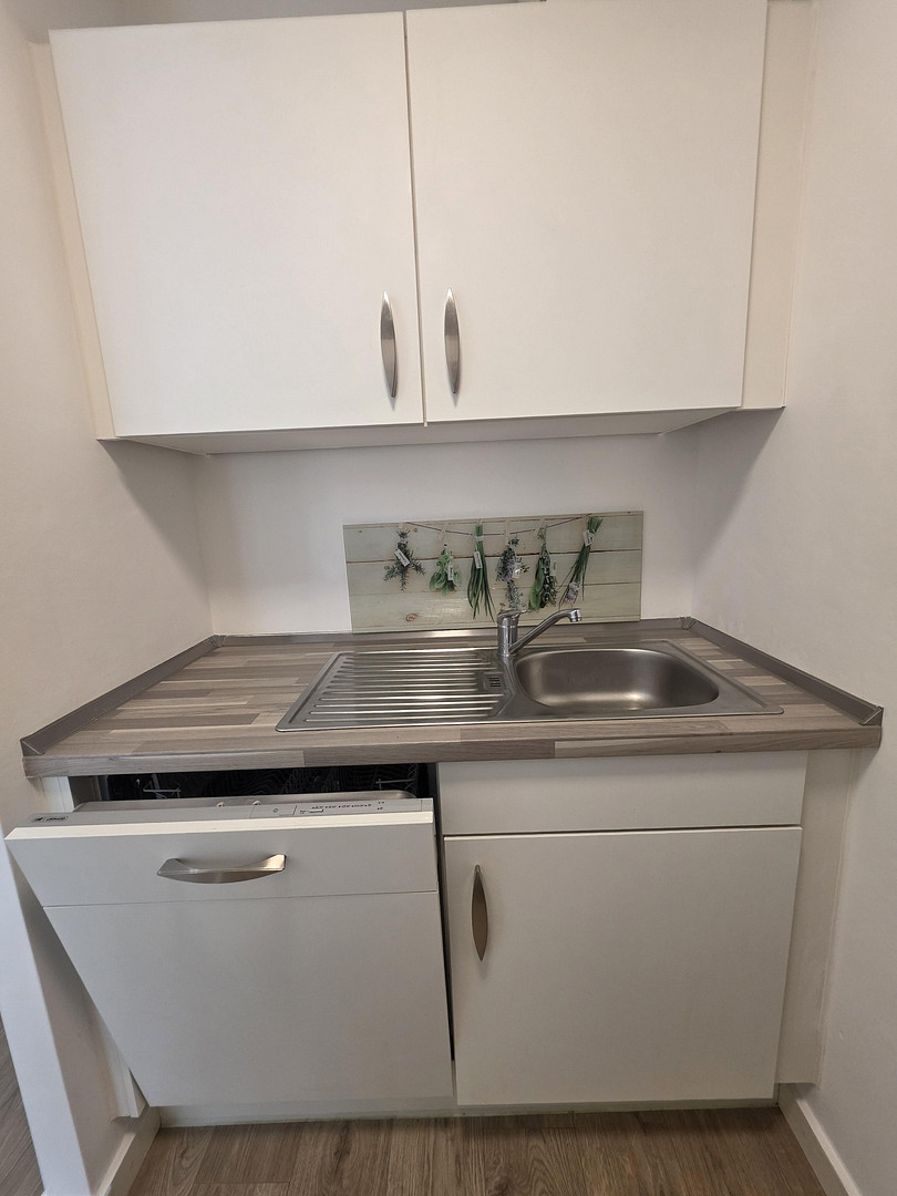 Schöner Wohnen, provisionsfreie/möblierte 1,5 Z-Whg.,2.OG, Lift, TG, 10 Min. U3, 5 % Rendite möglich – Kreuzhofstraße 6, 81476 München(Fürstenried) – Vorschaubild 17
