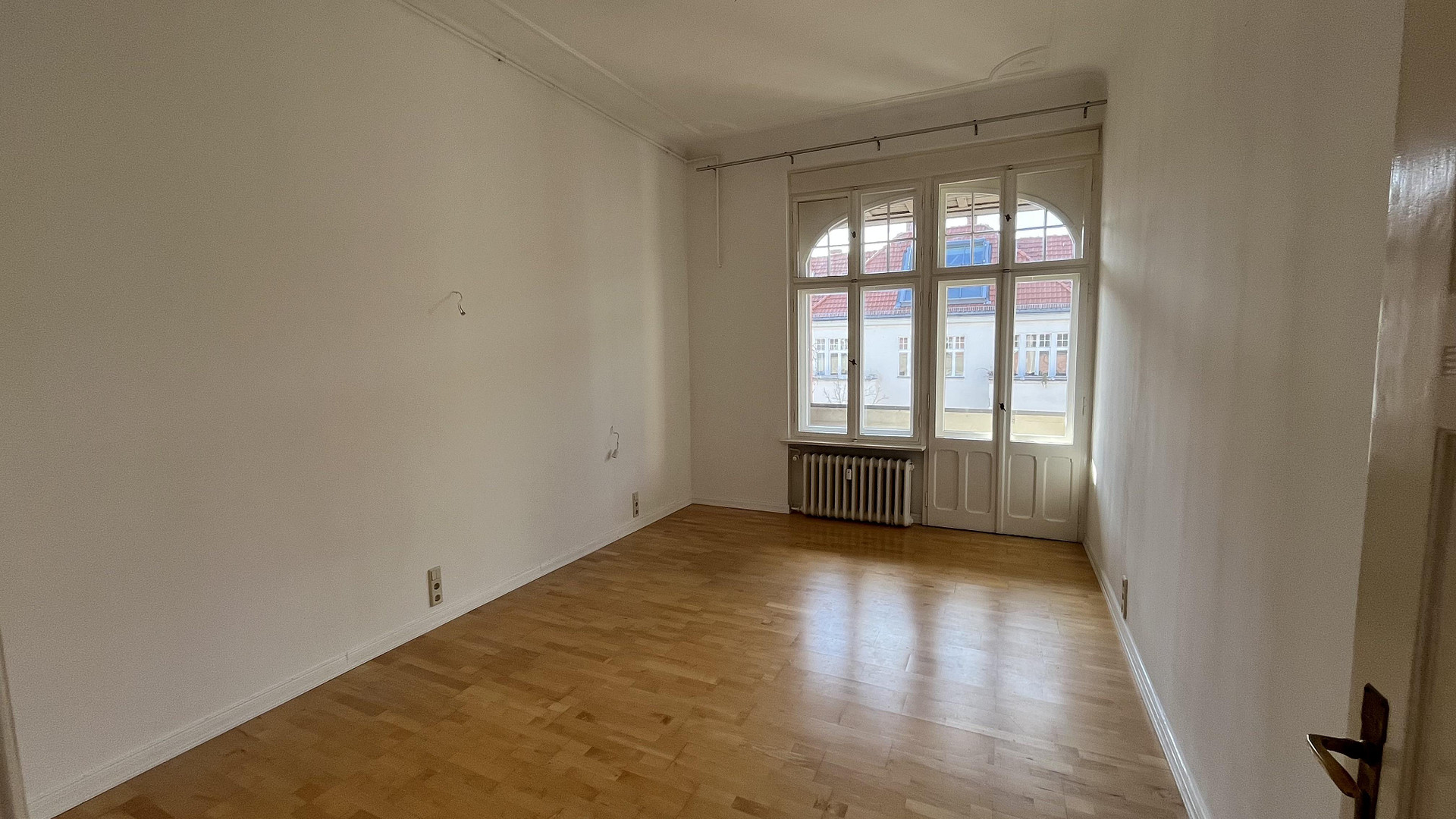 Außergewöhnliche 248 qm große Maisonette-Wohnung (4.OG & DG) mit Terrasse/Balkon/Loggia nahe Ku´damm – Berlin(Halensee) – Vorschaubild 9