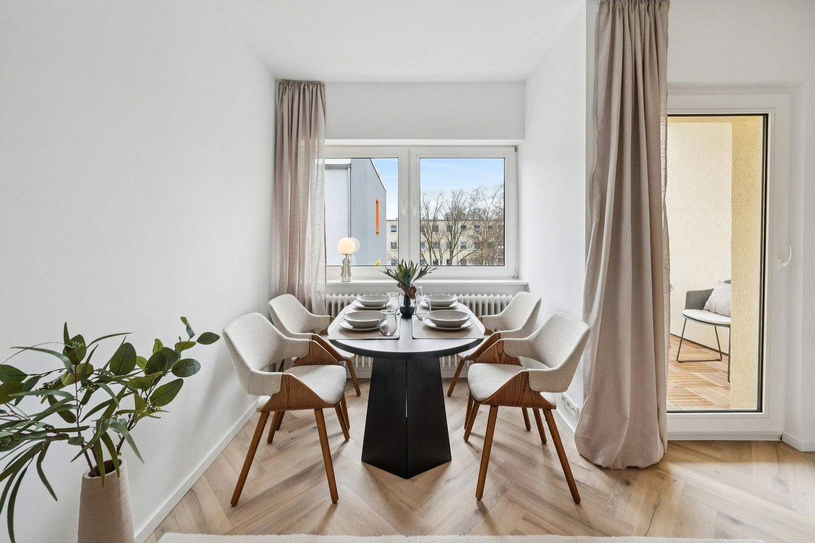 Einfach einziehen - renovierte 3-Zimmer-Wohnung mit Balkon am Heidbergsee *PROVISIONSREI* – Braunschweig – Vorschaubild 2