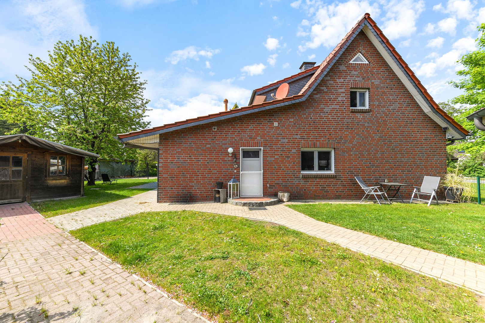 Ihr neues Zuhause –modernisiert, ruhig gelegen und voller Lebensqualität – Seedorf – Vorschaubild 2