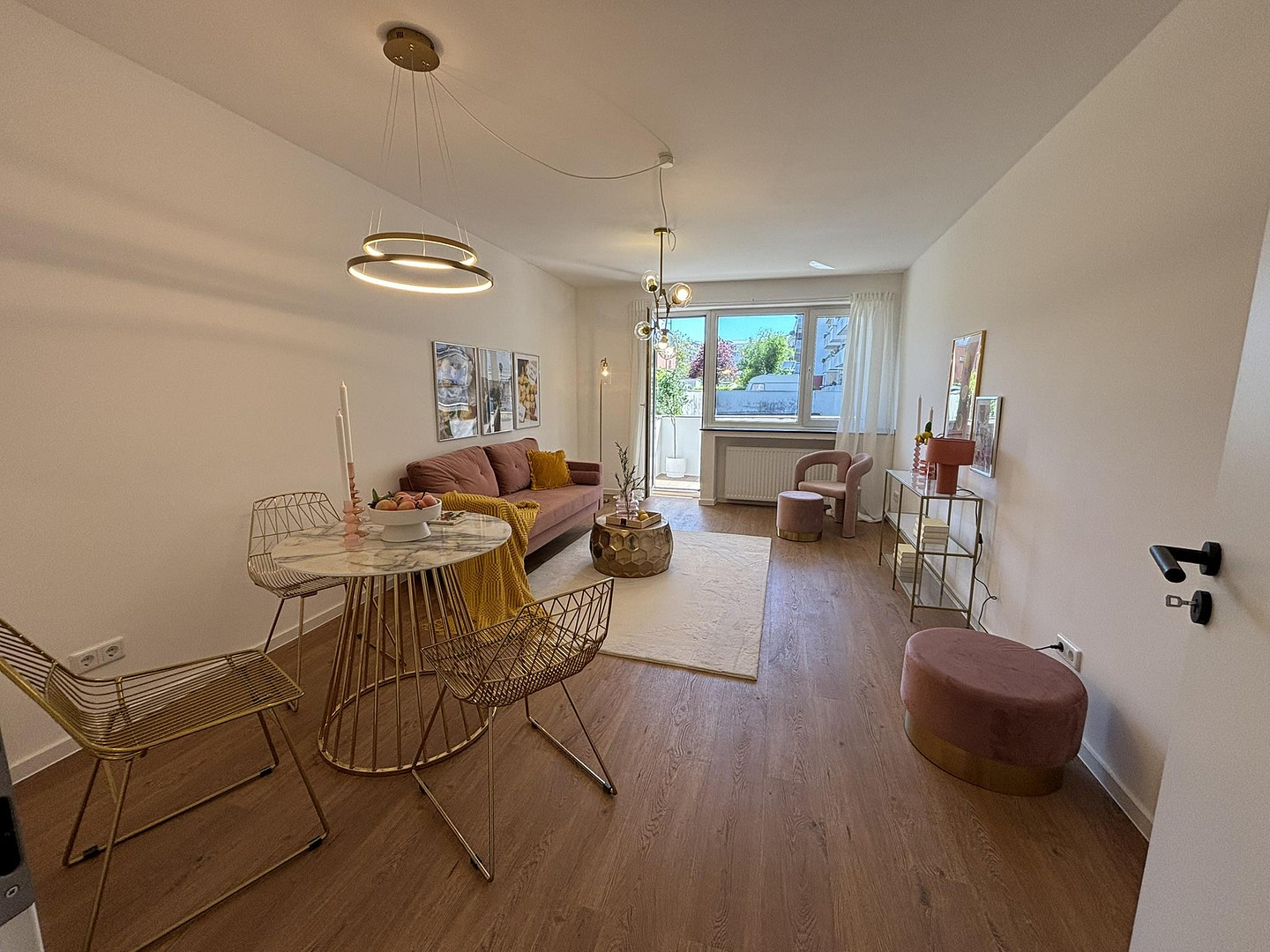 Sonnige 2-Zimmer-Wohnung mit großem Südbalkon in Köln-Nippes – Erstbezug nach Sanierung – Köln(Nippes) – Vorschaubild 3
