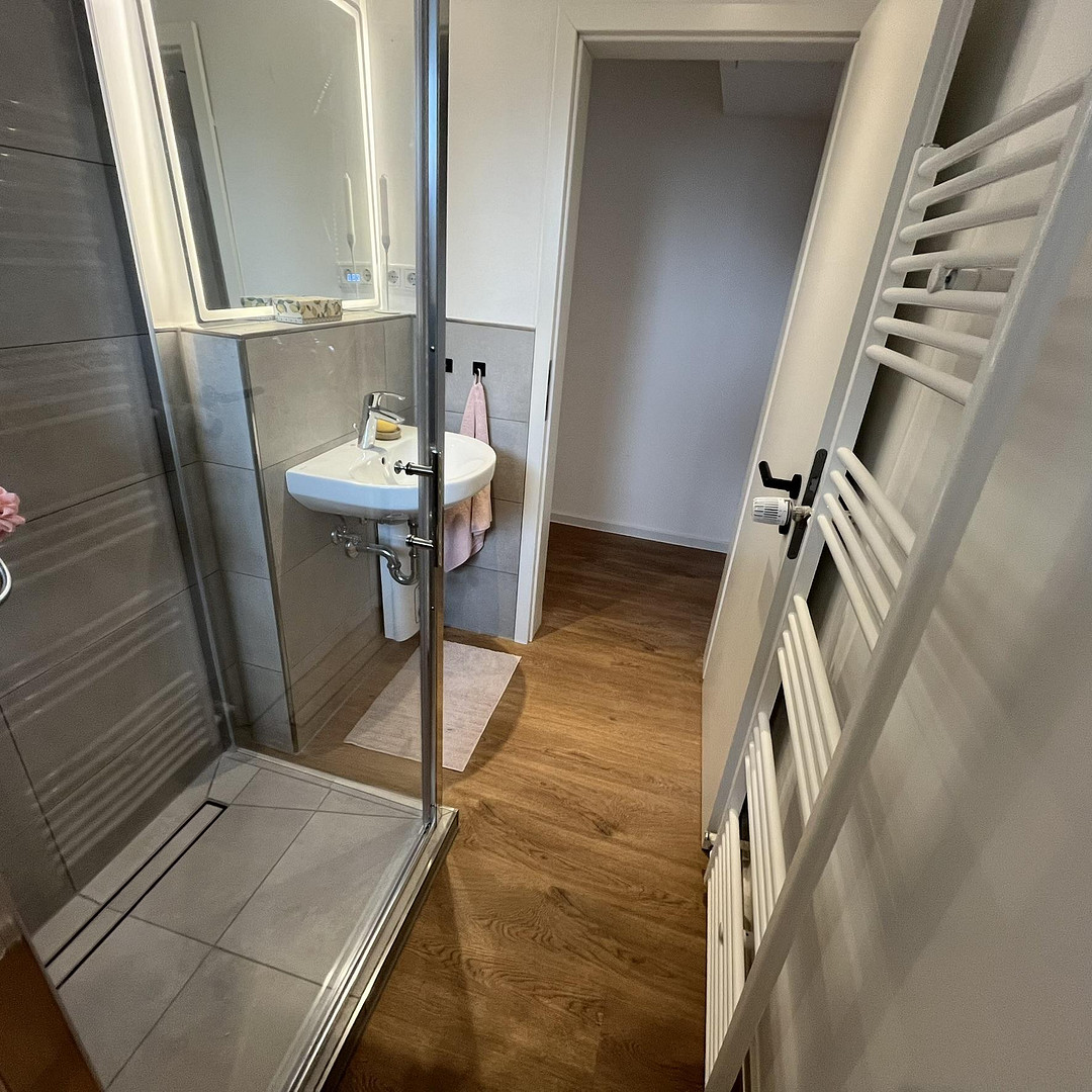 Sonnige 2-Zimmer-Wohnung mit großem Südbalkon in Köln-Nippes – Erstbezug nach Sanierung – Köln(Nippes) – Vorschaubild 11