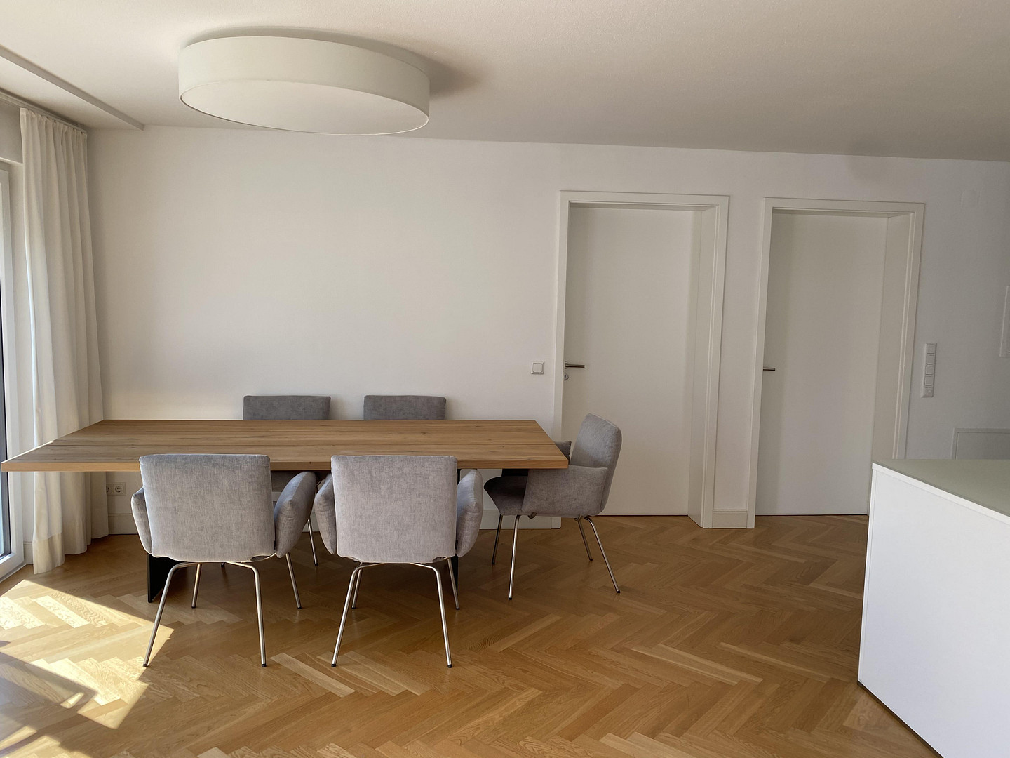 Exklusive 3 ZKB Eigentumswohnung mit sonnigem Südbalkon – Friedrichshofener Str. 65D, 85049 Ingolstadt(Friedrichshofen) – Vorschaubild 3