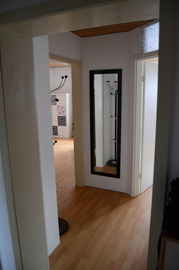 Möblierte, voll vermietete WG-Wohnung in Stuttgart-Zuffenhausen direkt am Bahnhof – Stuttgart(Zuffenhausen) – Vorschaubild 4