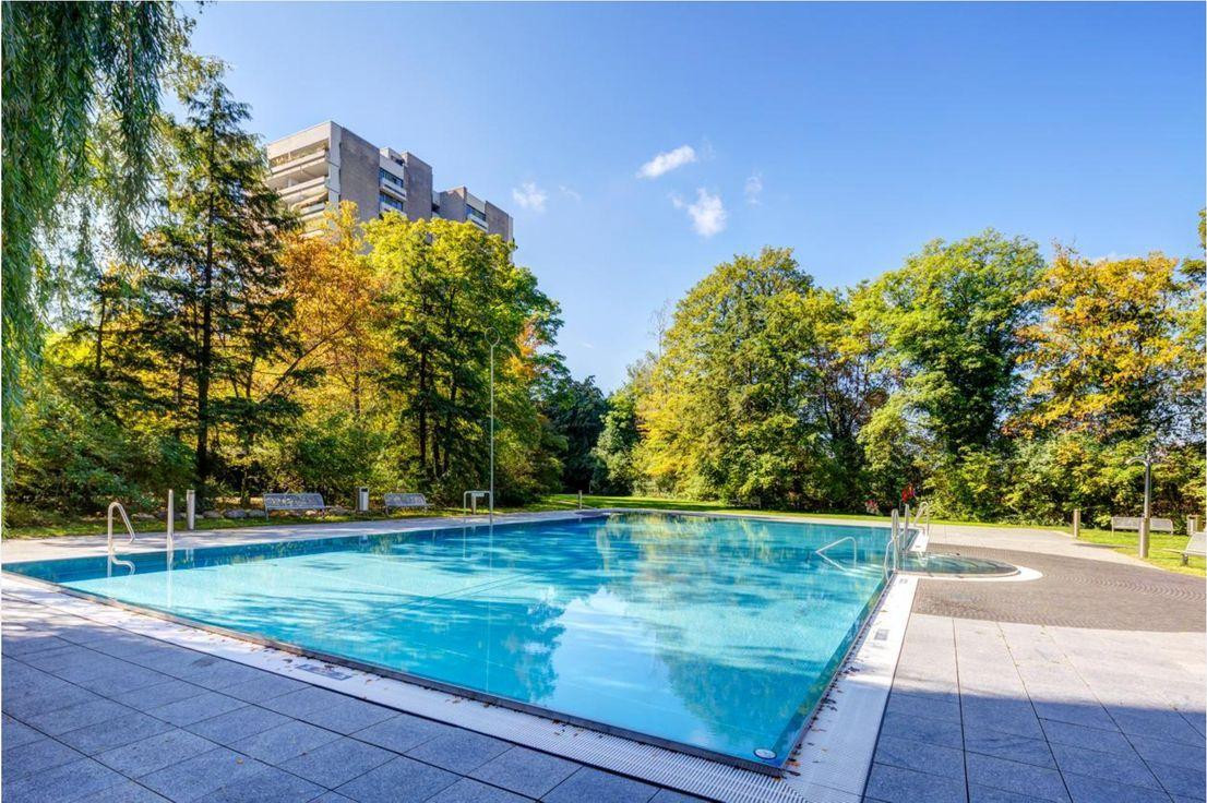 Erstbezug nach Sanierung - Löffelfertiges Apartment mit Balkon & Pool – Drygalski-Allee 118, 81477 München(Solln) – Vorschaubild 13