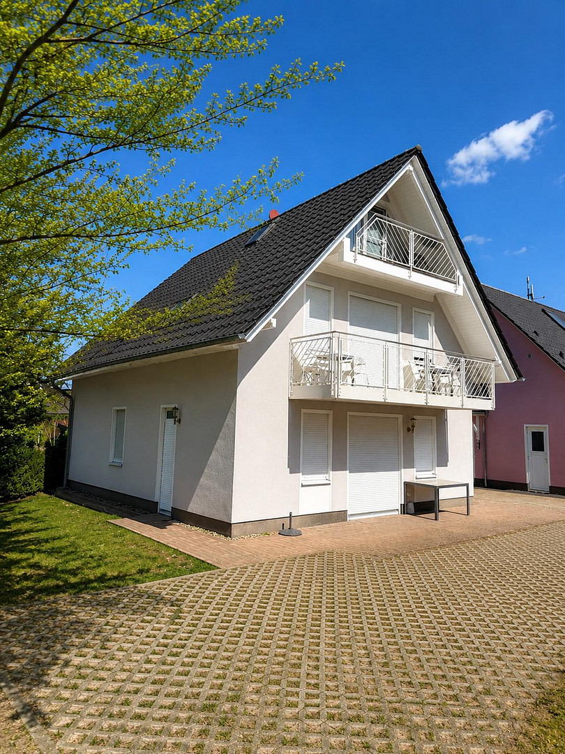 Ferienhaus an der Müritz | laufende Vermietung | ca. 28.000 € Jahresumsatz | provisionsfrei