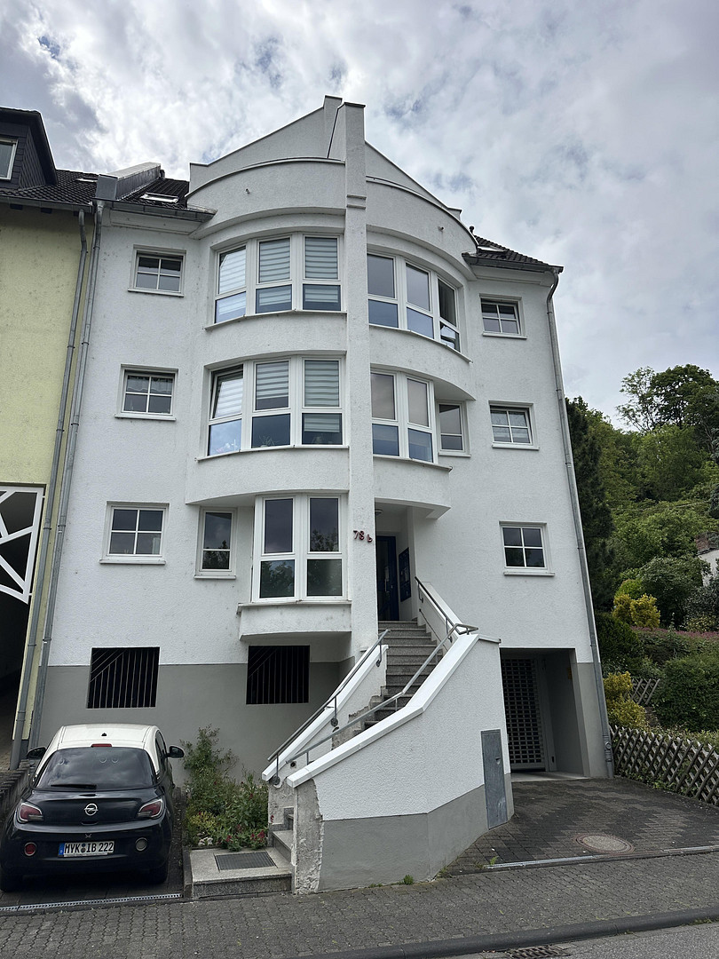 Gemütliche 2 Zimmer-Wohnung mit Balkon und Tiefgarage, provisionsfrei