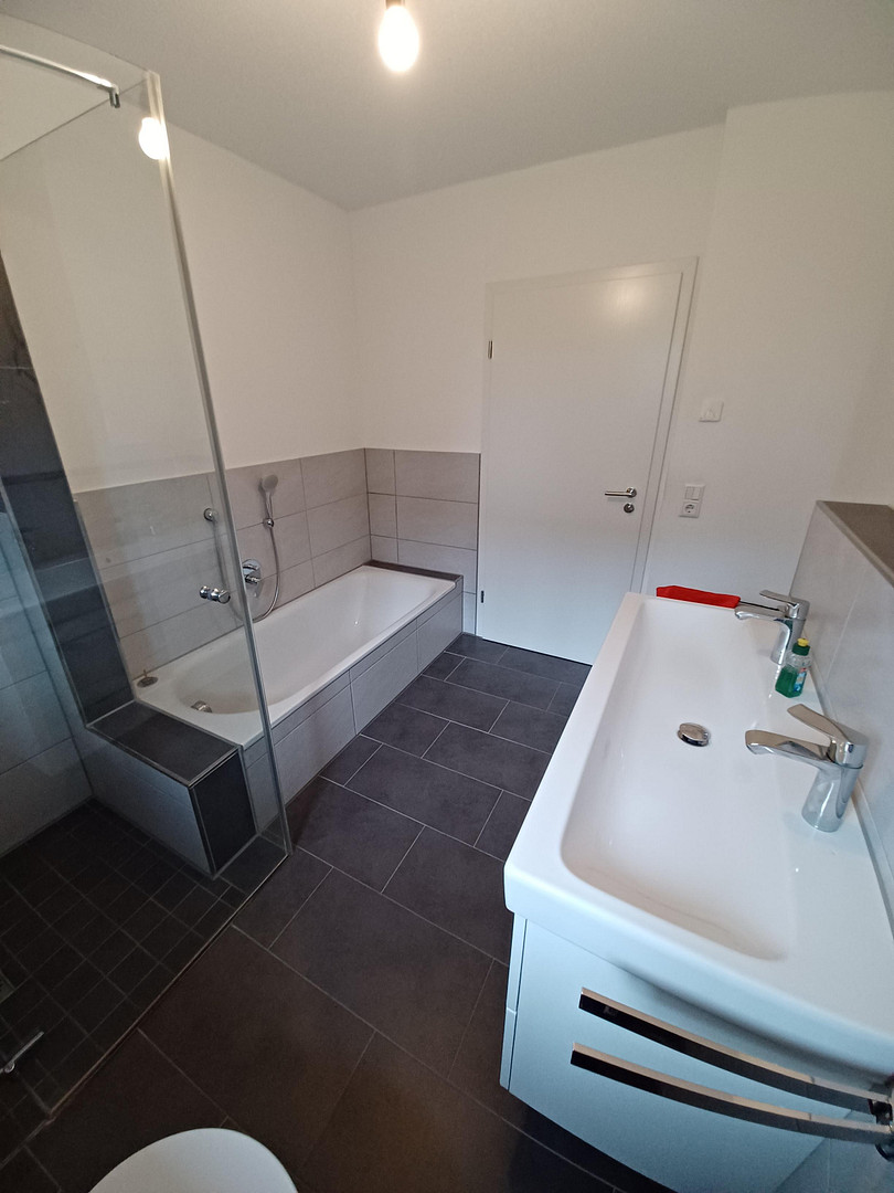Privat: Schöne sonnige 4 ZKB Gartenwohnung / Maisonette, 134m² Nutzfläche in IN Unterbrunnenreuth – Ingolstadt(Unterbrunnenreuth) – Vorschaubild 6