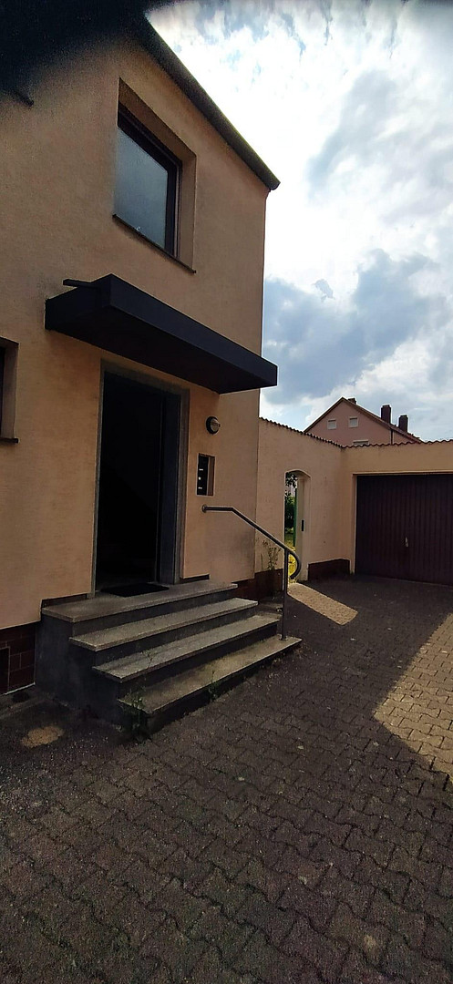 Haus mit 681 m² in perfekter Lage – Wartenburgerstraße 58, 86165 Augsburg-Lechhausen(Lechhausen) – Vorschaubild 4