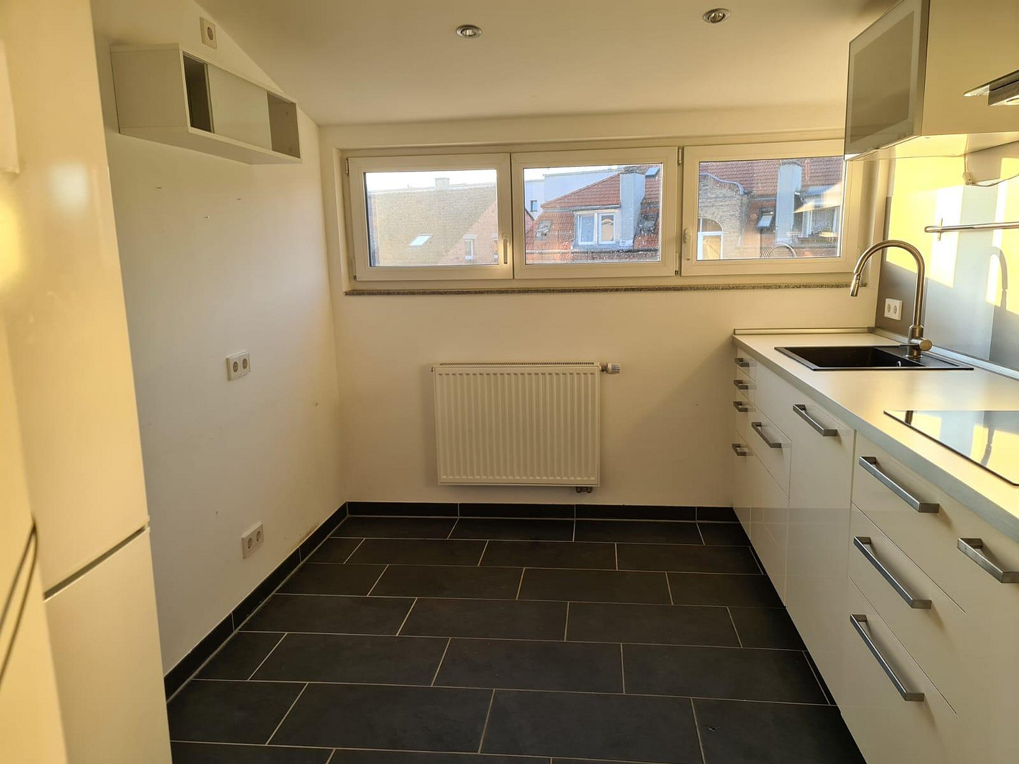Exklusive 3,5-Zimmer-Dachgeschosswohnung mit Loggia, EBK und Stellplatz in Stuttgart – Werastraße 135, 70190 Stuttgart(Ost) – Vorschaubild 9