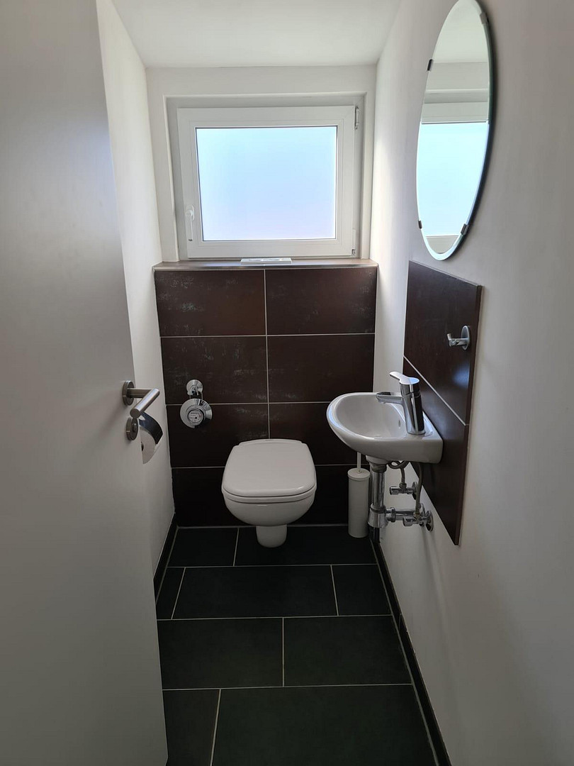 Exklusive 3,5-Zimmer-Dachgeschosswohnung mit Loggia, EBK und Stellplatz in Stuttgart – Werastraße 135, 70190 Stuttgart(Ost) – Vorschaubild 10