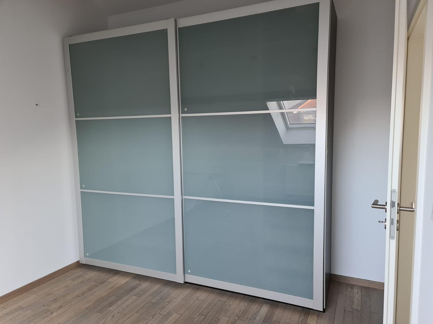 Exklusive 3,5-Zimmer-Dachgeschosswohnung mit Loggia, EBK und Stellplatz in Stuttgart – Werastraße 135, 70190 Stuttgart(Ost) – Vorschaubild 18