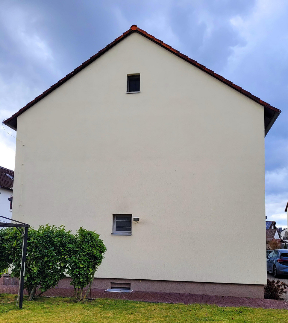 Freistehendes modernisiertes Zweifamilienhaus in Rumpenheim 7,5 Zimmer, 3 Bäder, gr. Garten, Garage – 63075 Offenbach Rumpenheim(Biebernsee) – Vorschaubild 4