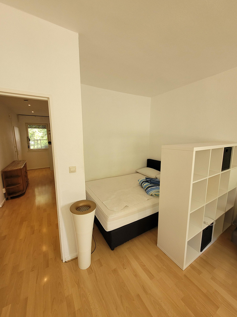 Bezugsfreie helle Wohnung mit Südwestloggia – Berlin(Charlottenburg) – Vorschaubild 12