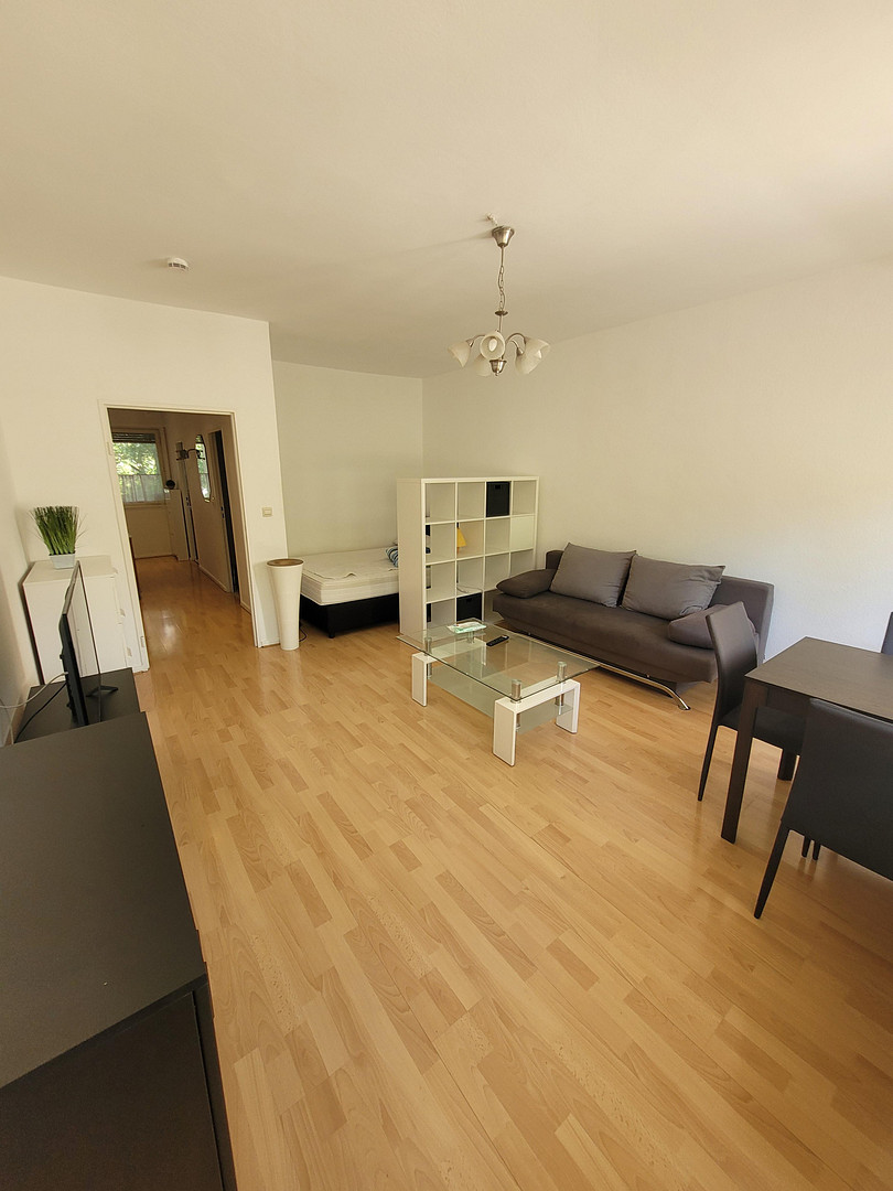 Bezugsfreie helle Wohnung mit Südwestloggia – Berlin(Charlottenburg) – Vorschaubild 10
