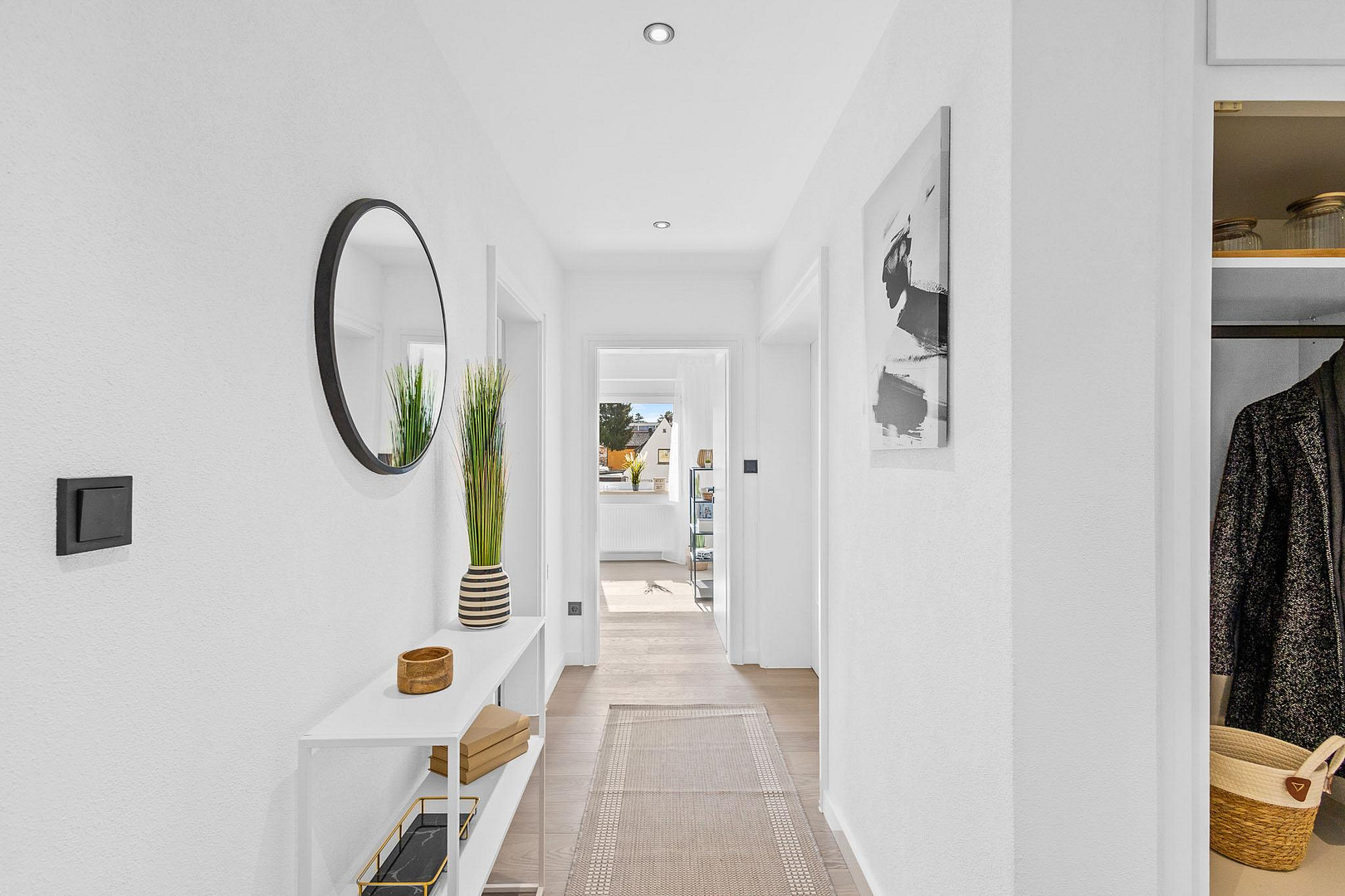 Endlich Zuhause – vollsanierte 3-Zimmer-Wohnung in Schwandorf - Weinberg – Grillparzerplatz 9a, 92421 Schwandorf – Vorschaubild 5