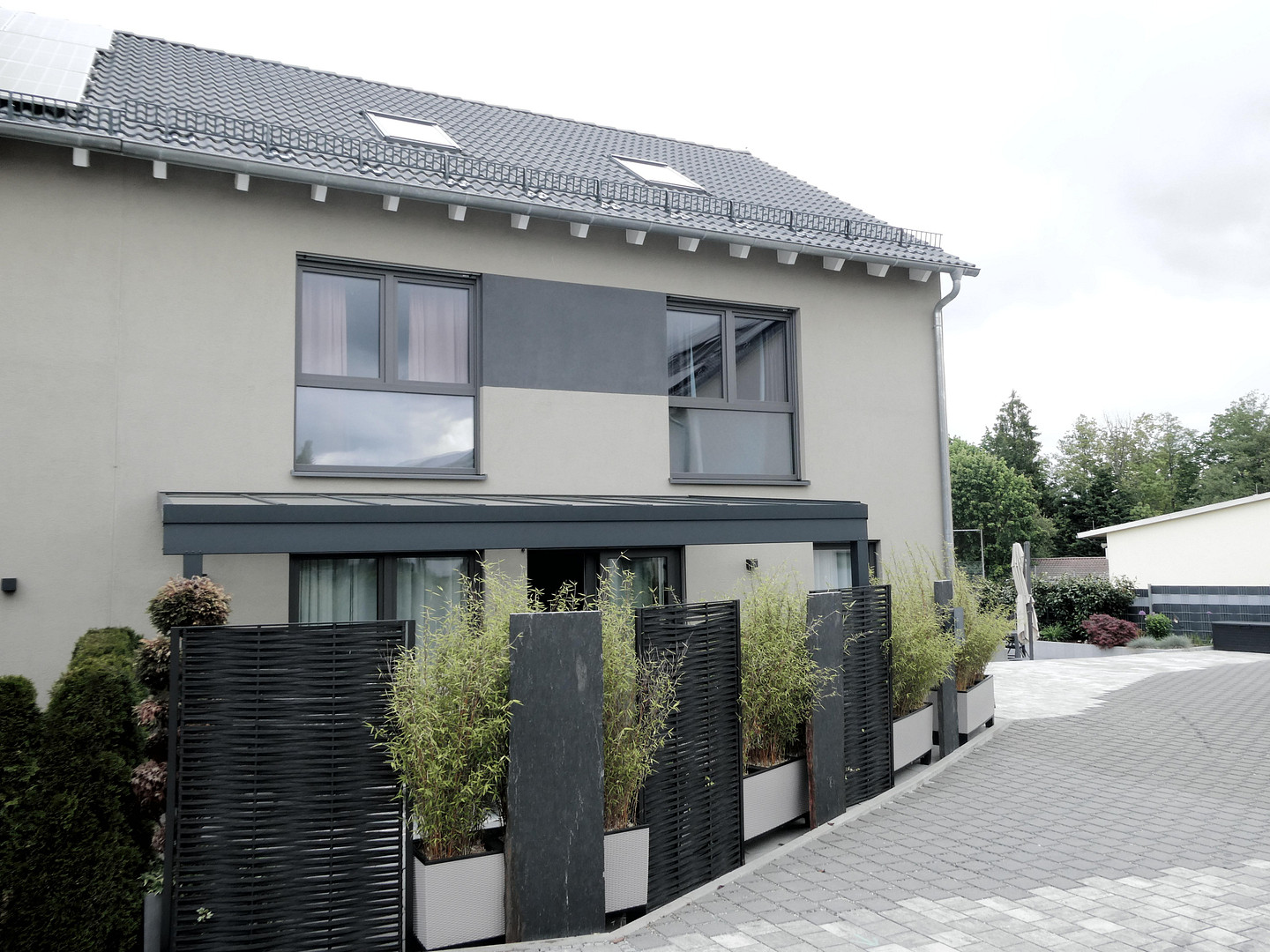 Hochwertige Doppelhaushälfte in zentraler Lage von Allersberg – Allersberg – Vorschaubild 2