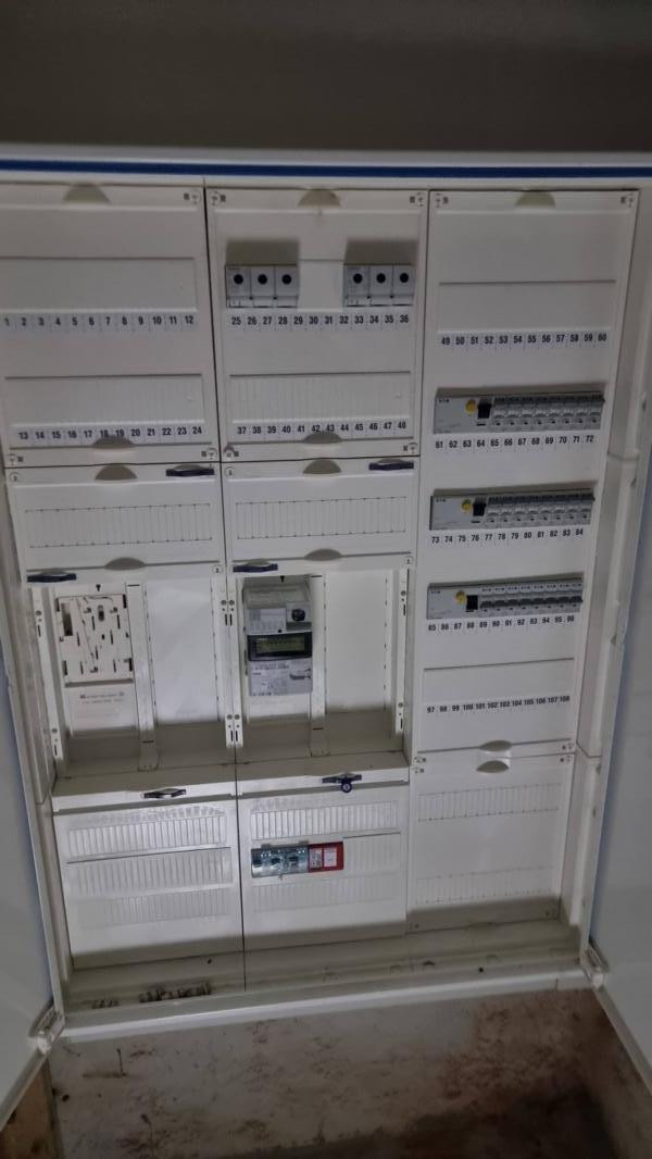 Neue Unterverteilung Strom