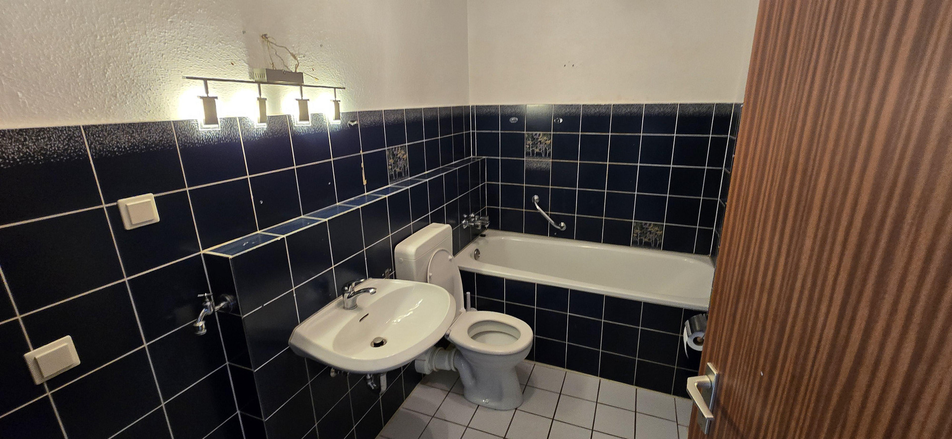 2-Zimmer Wohnung in zentraler Lage mit Balkon – Klosterstr. 3, 47051 Duisburg(Altstadt) – Vorschaubild 8
