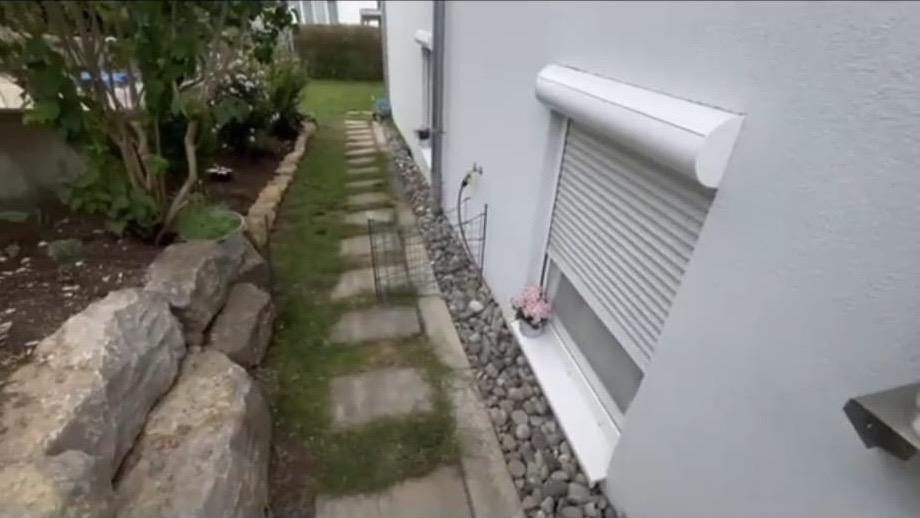Wohnen mit Gartenidylle in Engen – modernes EFH mit Terrasse, Balkon & 5,5 Zimmer – Engen – Vorschaubild 16