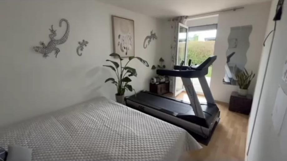 Wohnen mit Gartenidylle in Engen – modernes EFH mit Terrasse, Balkon & 5,5 Zimmer – Engen – Vorschaubild 13
