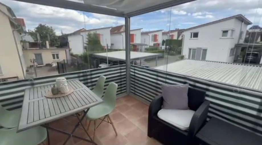 Wohnen mit Gartenidylle in Engen – modernes EFH mit Terrasse, Balkon & 5,5 Zimmer – Engen – Vorschaubild 9
