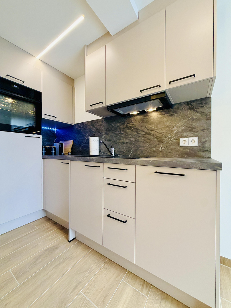 Top saniertes Mehrfamilienhaus mit vier komplett möblierten 2-Zimmer-Design-Apartments! – Karlsruhe(Rintheim) – Vorschaubild 22
