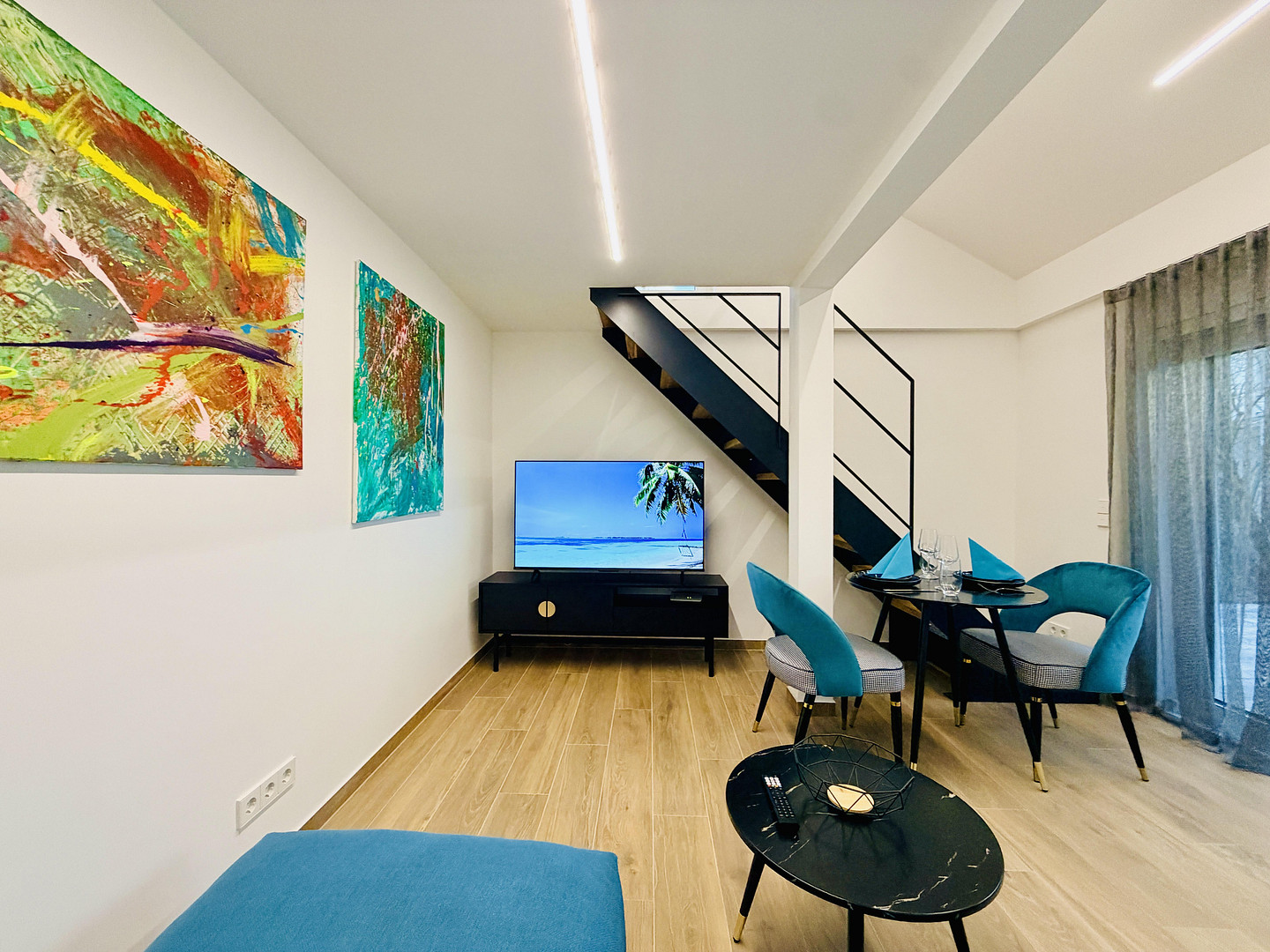 Top saniertes Mehrfamilienhaus mit vier komplett möblierten 2-Zimmer-Design-Apartments! – Karlsruhe(Rintheim) – Vorschaubild 21