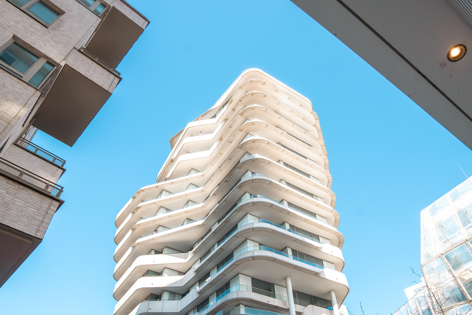 Designwohnung im Marco Polo Tower – mit Blick auf das Wendebecken des Hafens – Am strandkai 3, 20457 Hamburg(Hafencity) – Vorschaubild 3