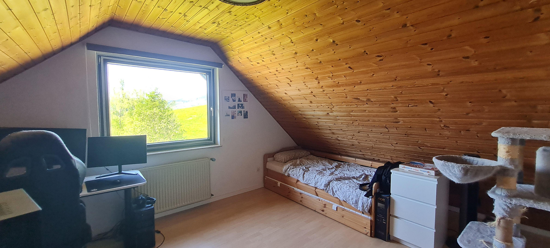 Schlafzimmer 2
