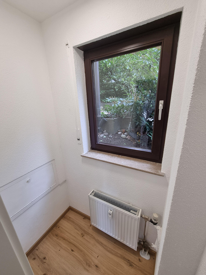 Provisionsfrei! 1,5 ZiWhg NEU modernisiert am Stadtpark 5 Min. zur S-Bahn, Porsche/Bosch – Stuttgart(Zuffenhausen) – Vorschaubild 10