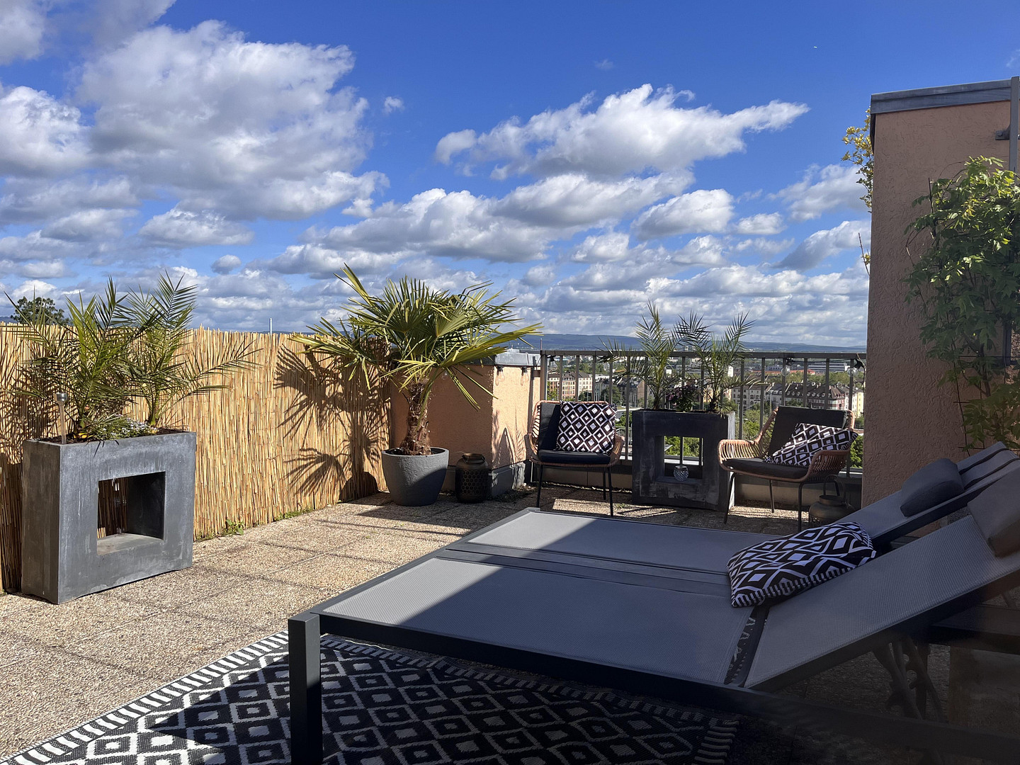 Traumhafte Maisonette-Penthouse-Wohnung mit 2 großen Dachterrassen und Blick über die Stadt – Mainz Hartenberg-Münchfeld(Mainz) – Vorschaubild 3