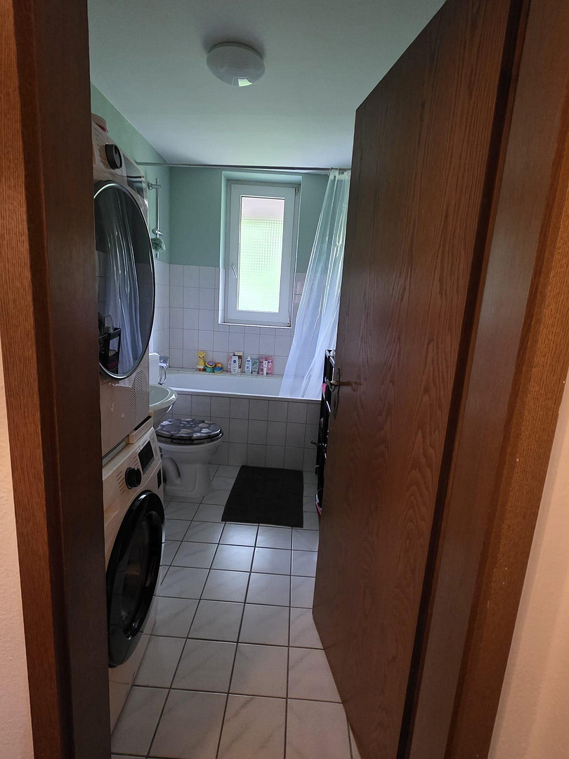 Geräumige Etagen-Wohnung in citynaher Lage von KR-Cracau zu vermieten – Hardenbergstraße 51, 47799 Krefeld(Cracau) – Vorschaubild 3