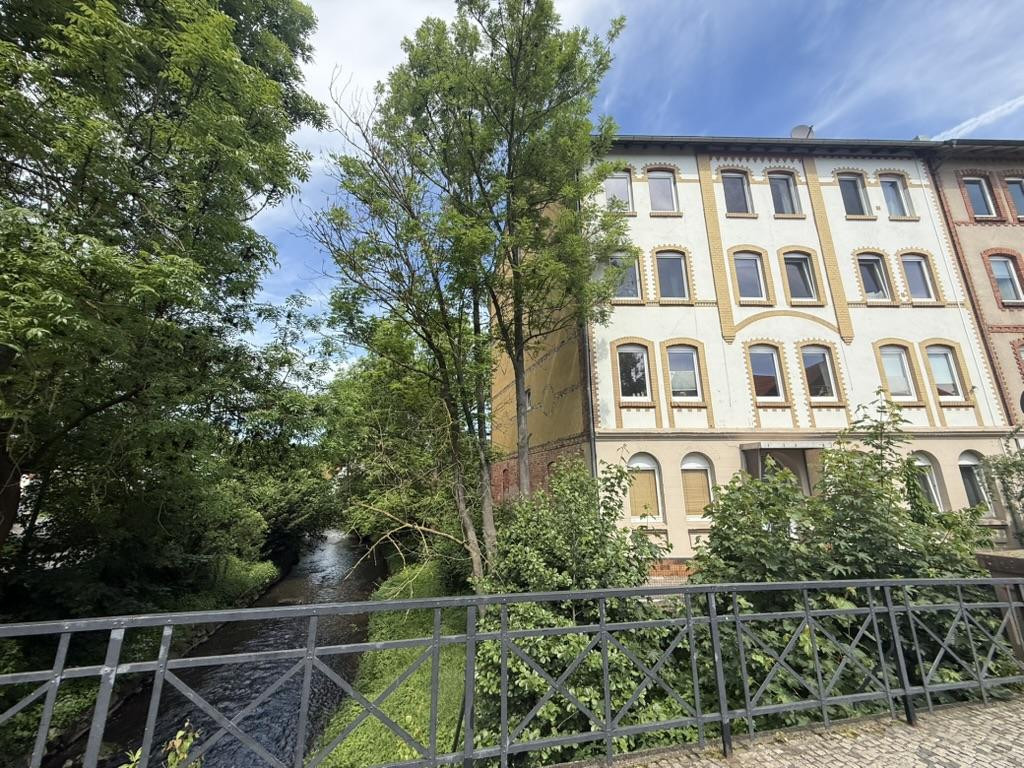 Helle 3 Zimmer Wohnung direkt am Bach