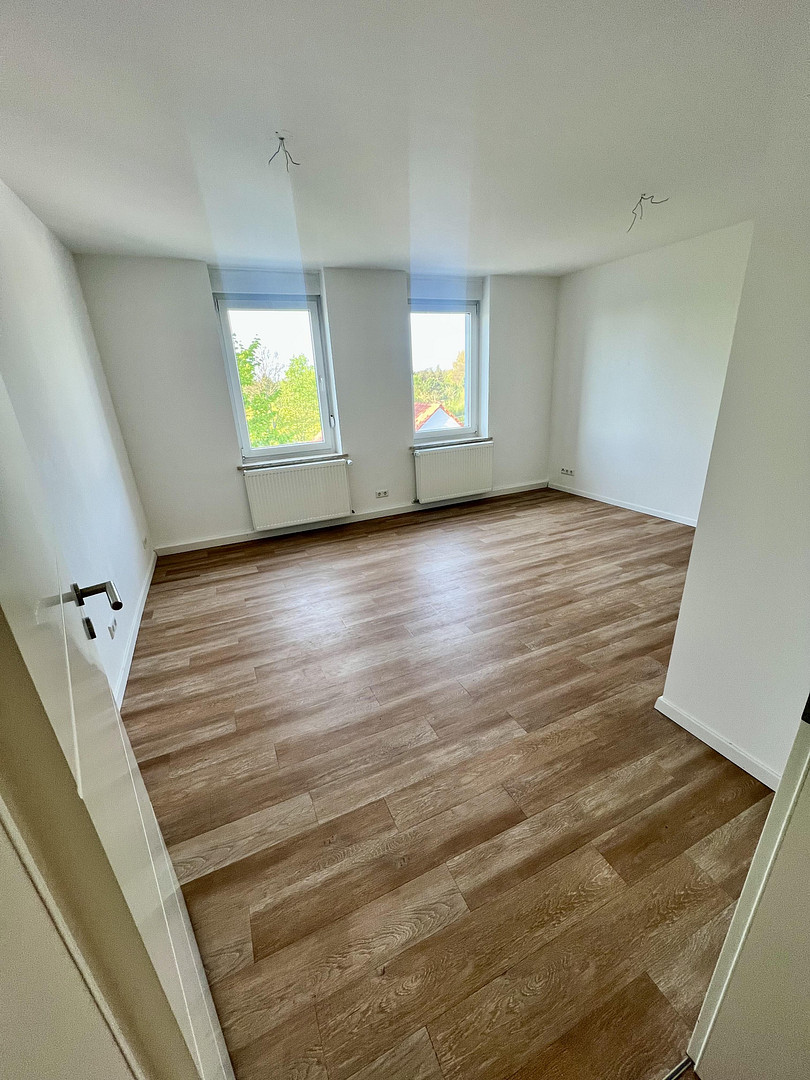 Großes WoZi | Einbauküche | Balkon | Gästebad – Stötteritzer Landstraße 30, 4288 Leipzig(Holzhausen) – Vorschaubild 5