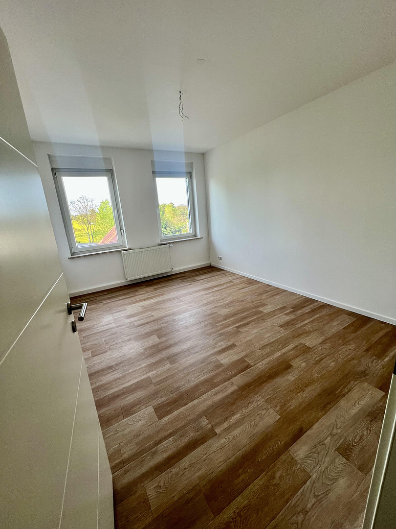 Großes WoZi | Einbauküche | Balkon | Gästebad – Stötteritzer Landstraße 30, 4288 Leipzig(Holzhausen) – Vorschaubild 6
