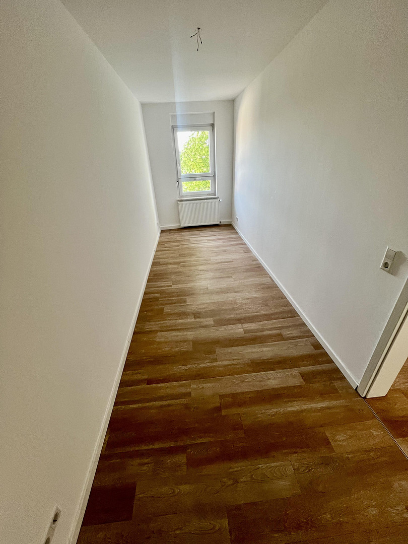 Großes WoZi | Einbauküche | Balkon | Gästebad – Stötteritzer Landstraße 30, 4288 Leipzig(Holzhausen) – Vorschaubild 7