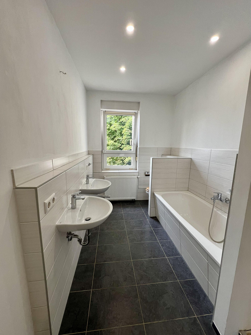 Große 4-R-Wohnung | EBK | großes WoZi | Balkon | 2 Bäder – Stötteritzer Landstraße 30, 4288 Leipzig(Holzhausen) – Vorschaubild 6