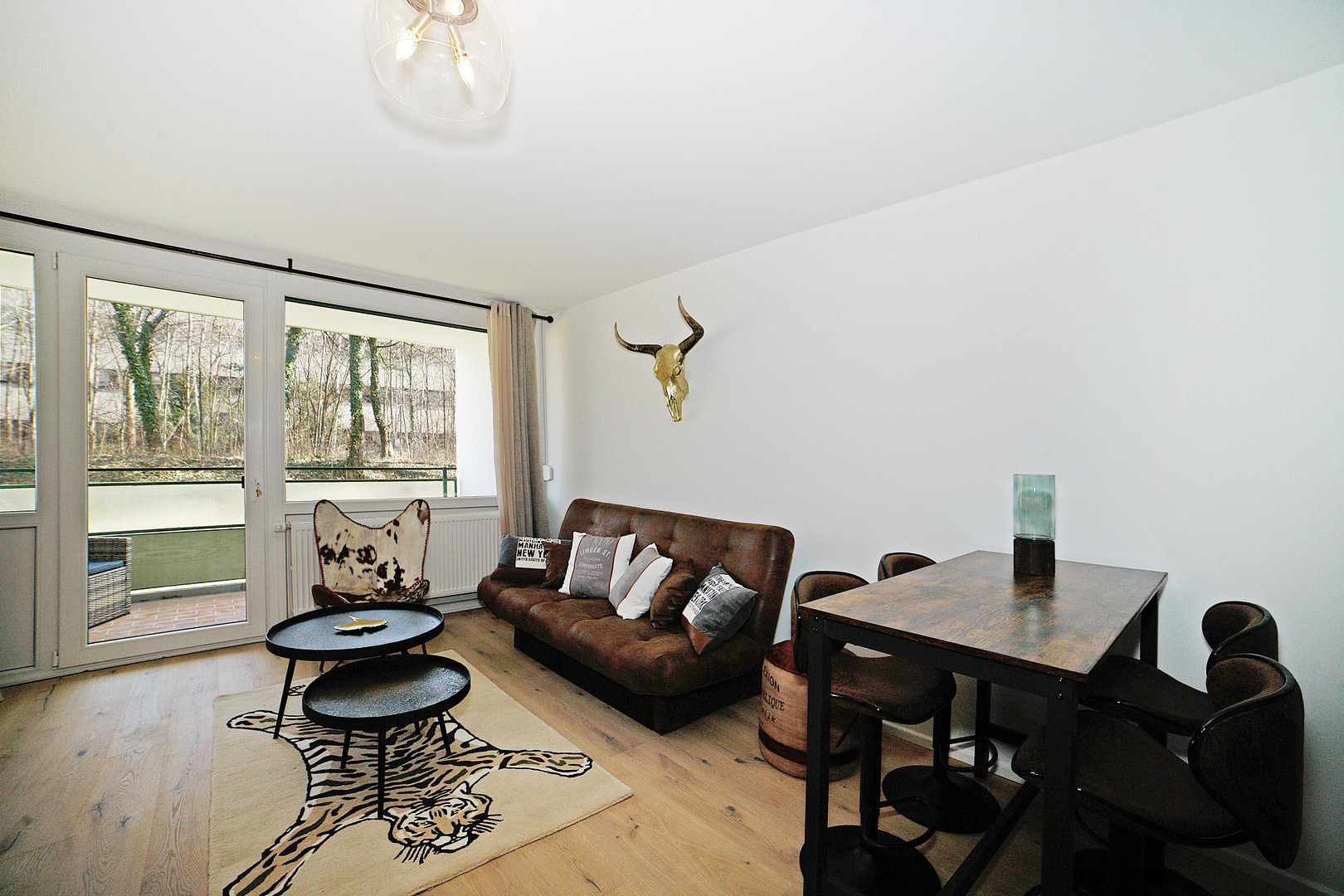 Apartment mit Balkon und EBK - komplett saniert und möbliert – Tettnanger Str. 4, 81243 München(Aubing) – Vorschaubild 3